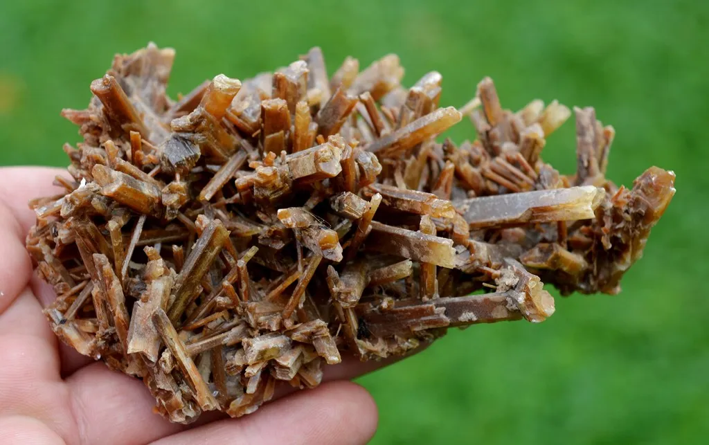Neoformation gypsum 191 grams - Nancy, Meurthe-et-Moselle, Grand Est, France - image 4