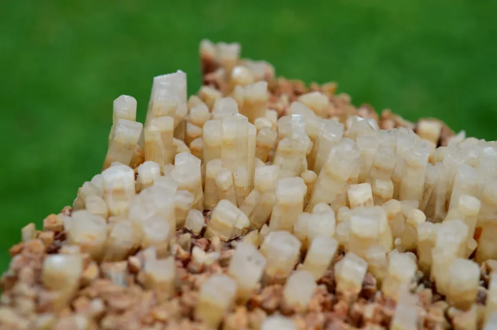 Neoformation gypsum 906 grams - Nancy, Meurthe-et-Moselle, Grand Est, France - image 5