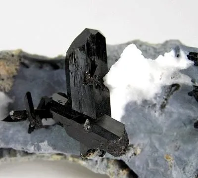 Neptunite - image 2