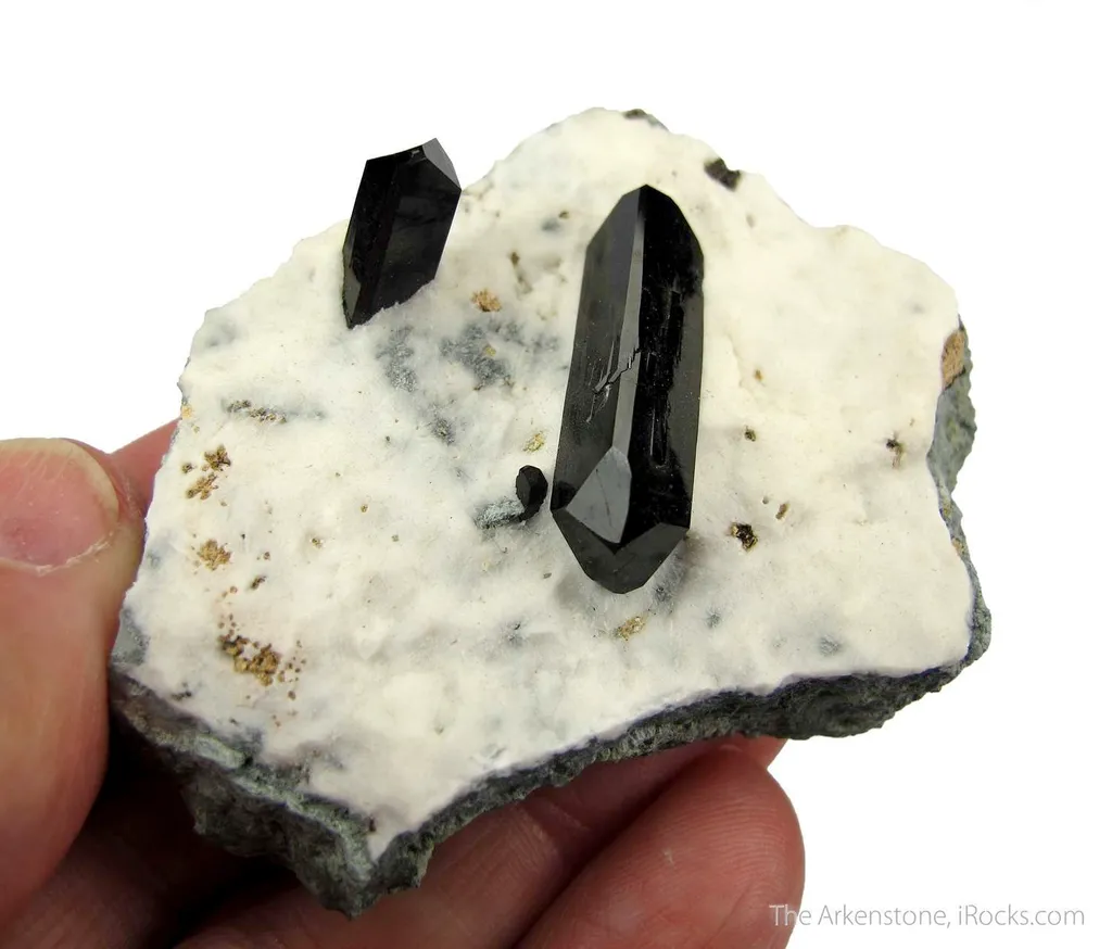 Neptunite - image 5