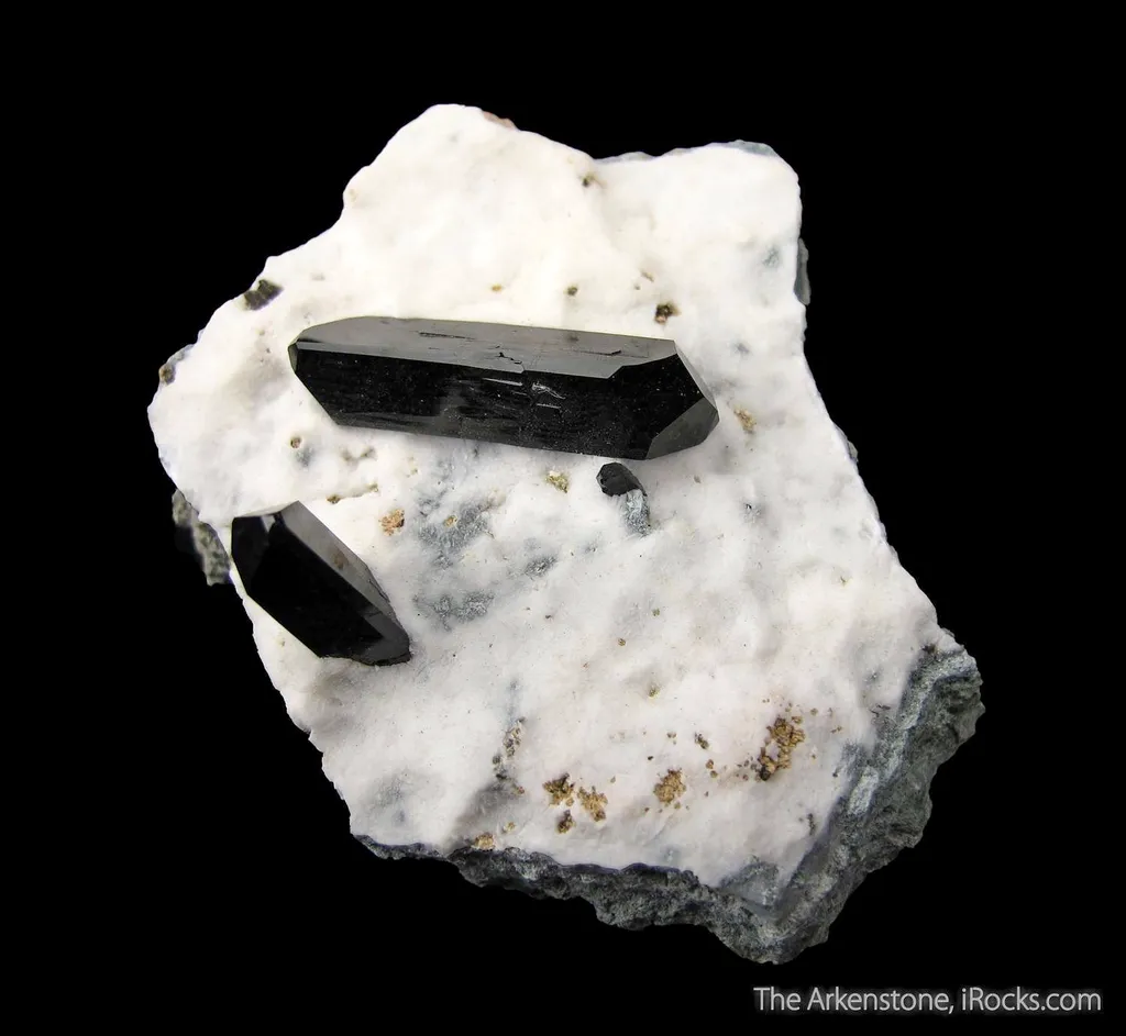 Neptunite - image 4