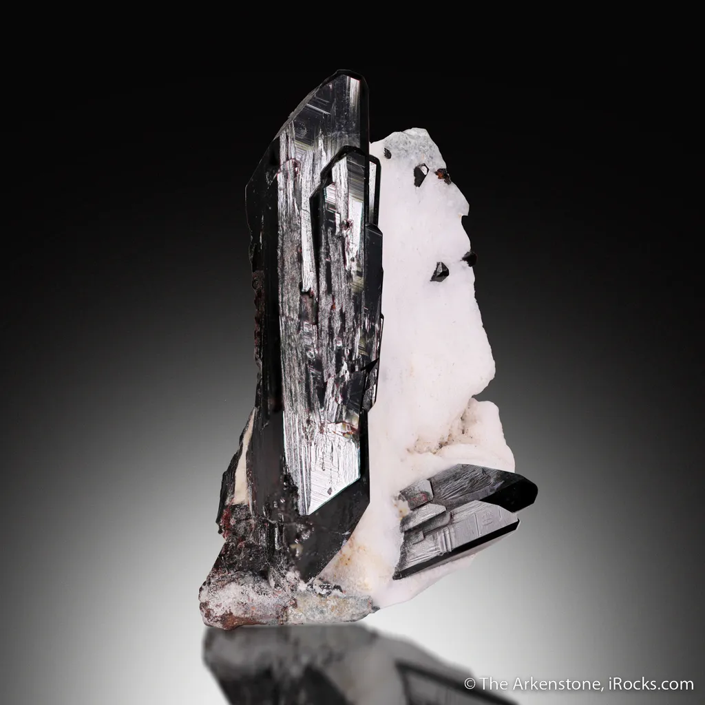 Neptunite - image 4