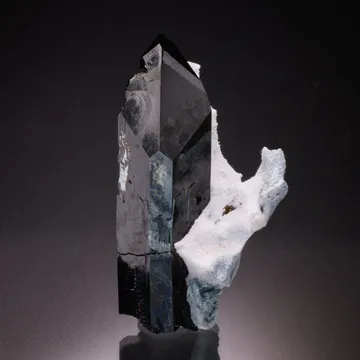 Neptunite from Benitoite Gem Mine, San Benito County, California, USA