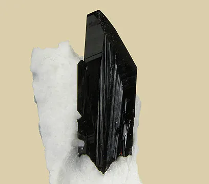Neptunite, Natrolite - image 2