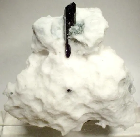 Neptunite, Natrolite image