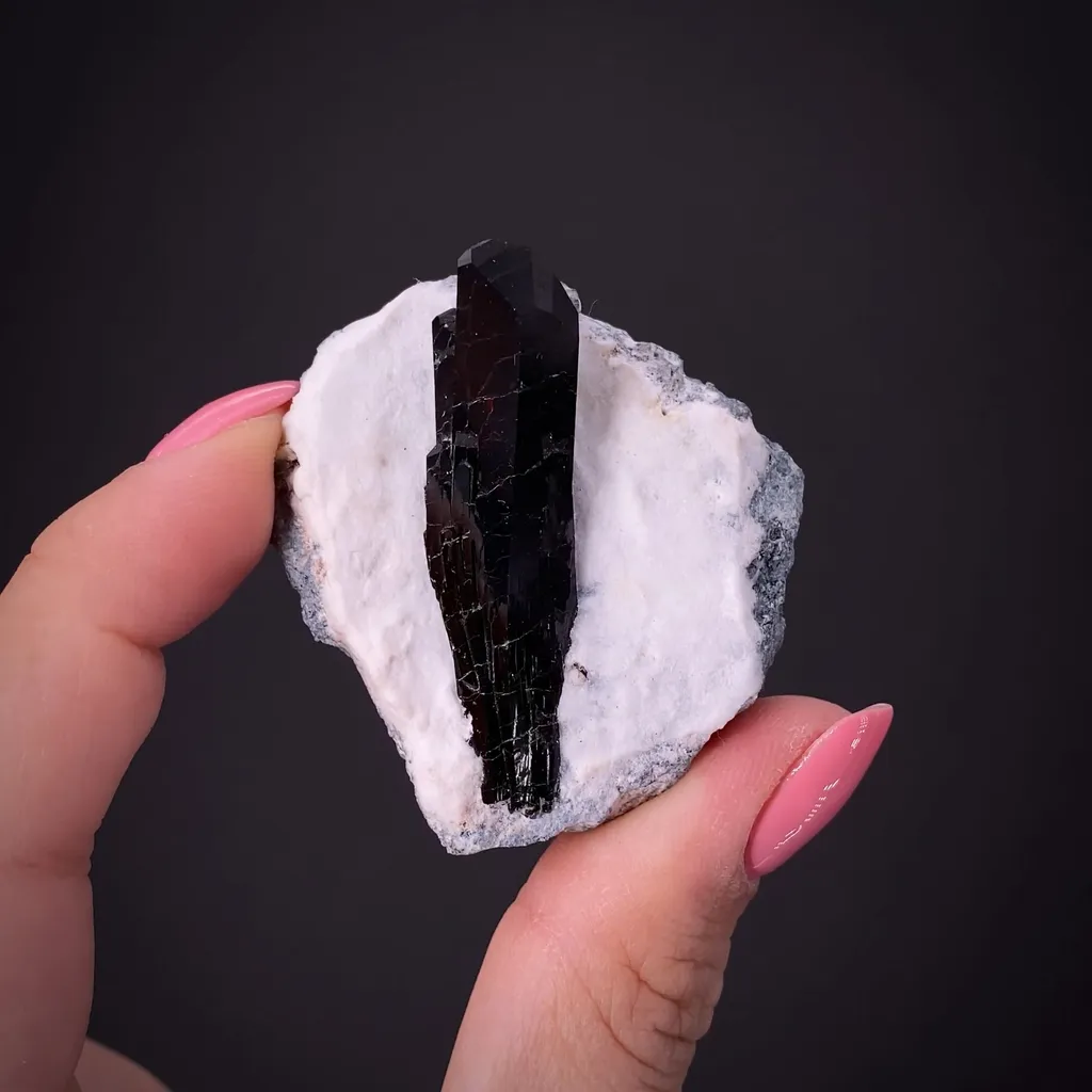 Neptunite on Natrolite - image 2