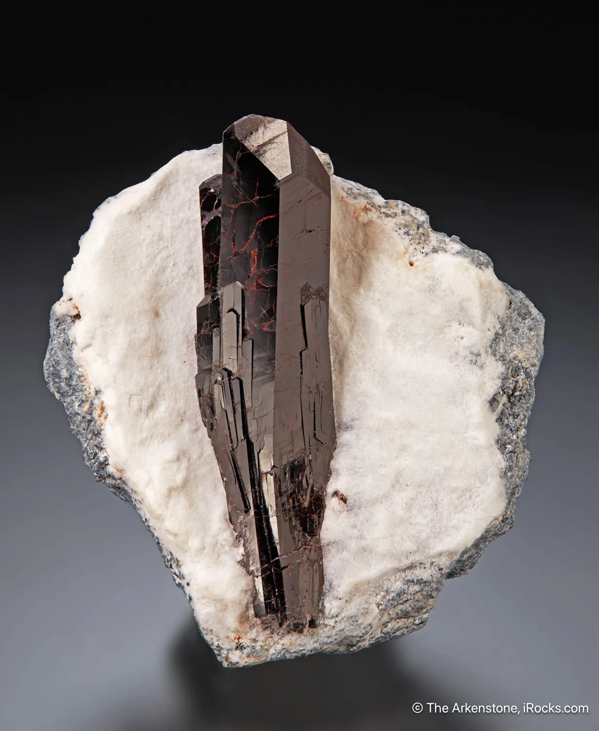 Neptunite on Natrolite - image 4