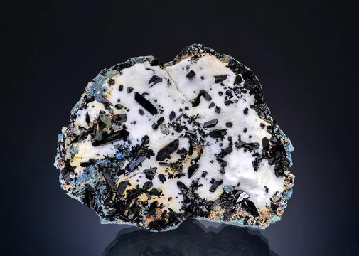 Neptunite with Benitoite