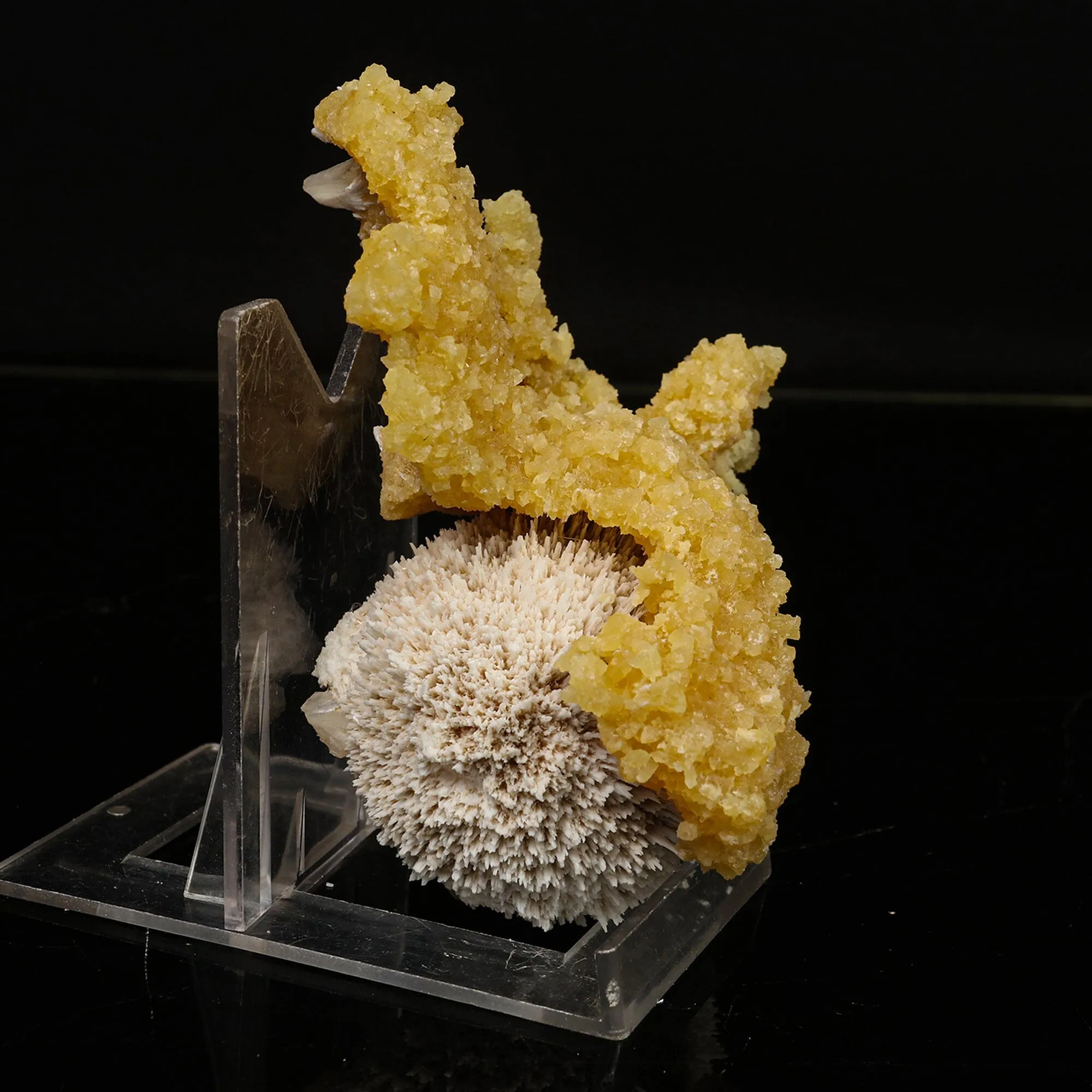 New Find Calcite Layer on Mordenite Natural Mineral Specimen - image 3