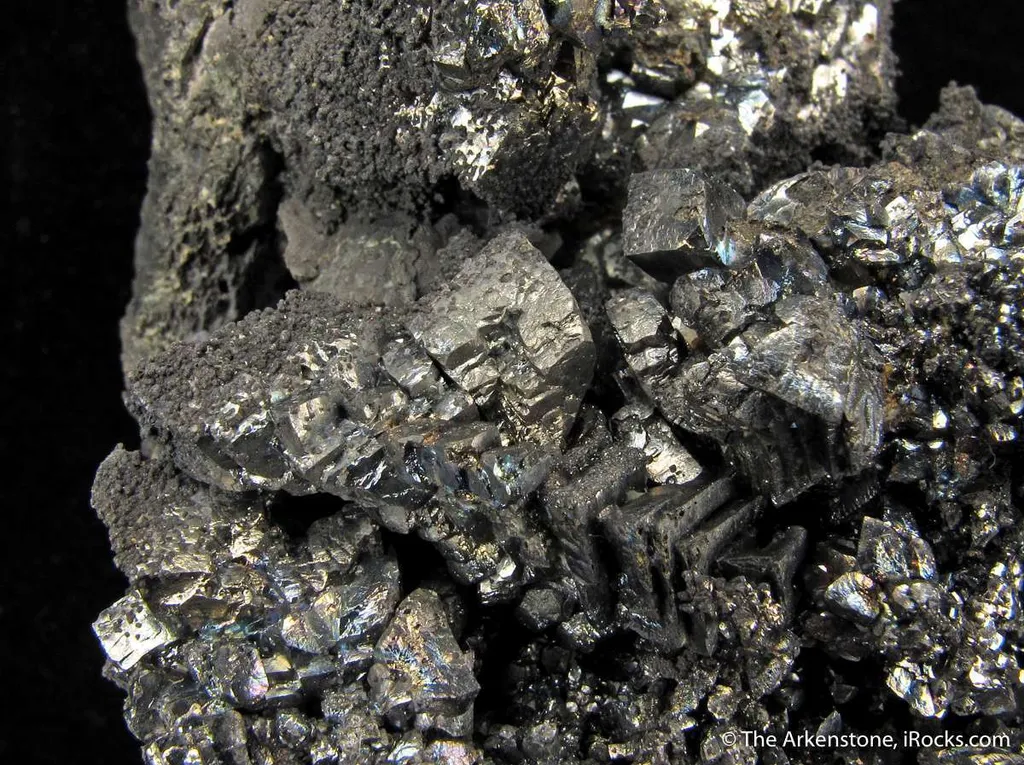 Nickeline on Bismuth image