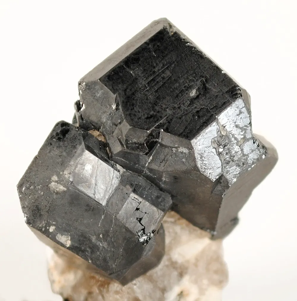 Niobium-Rich Rutile - image 4