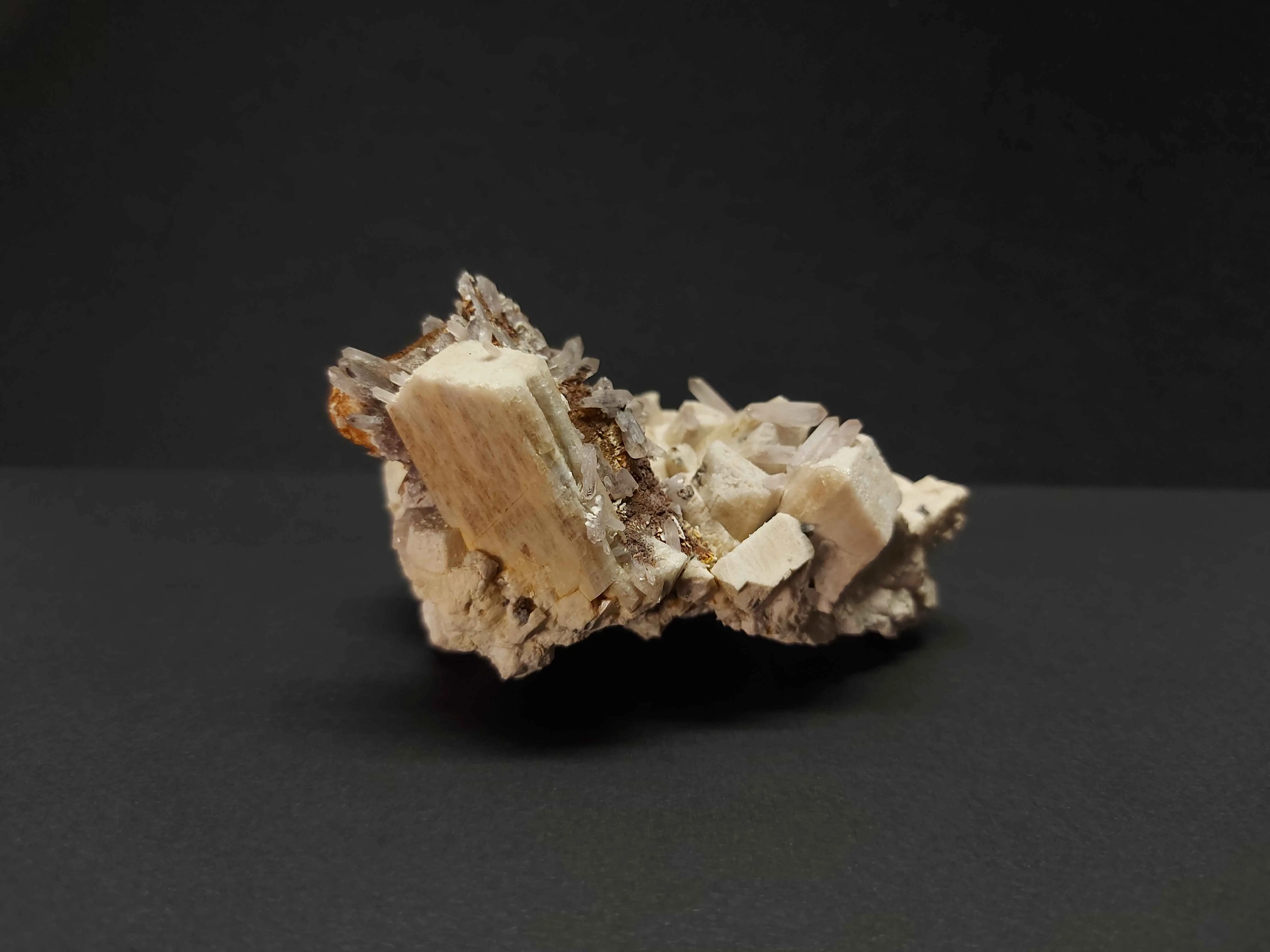 Niobophyllite from Malawi, Southern Region, Mount Malosa - image 3