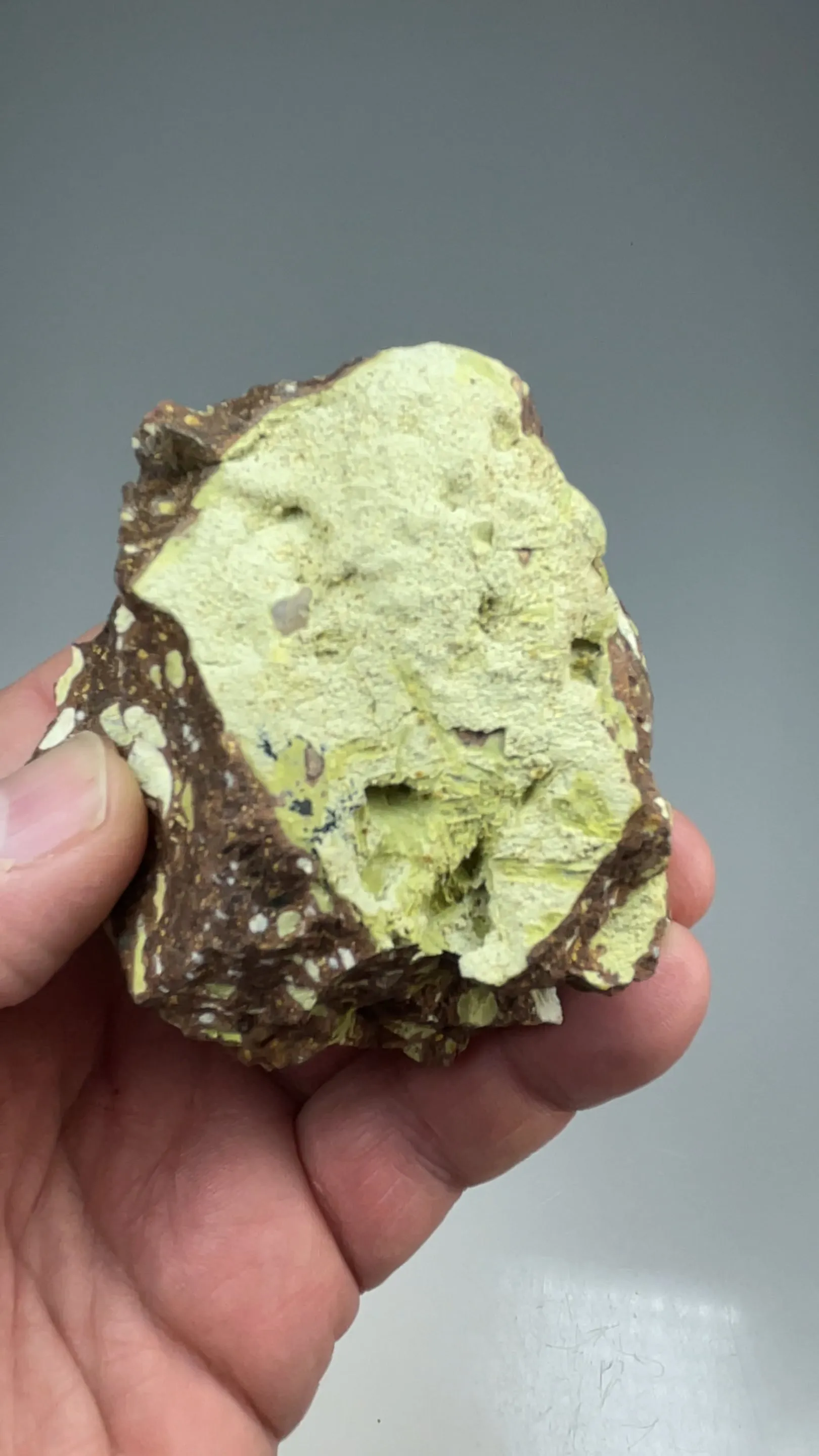 Nontronite with Calcite, Hollandite - image 2