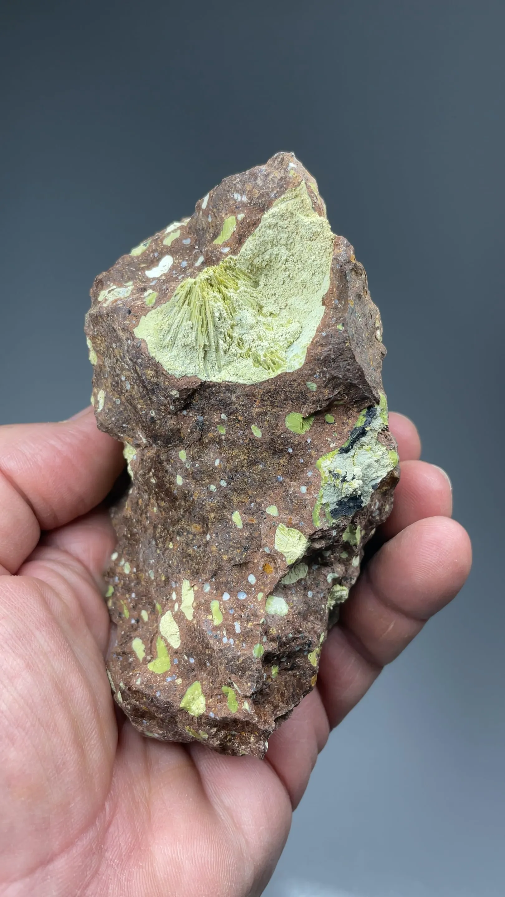 Nontronite with Calcite, Hollandite - image 2