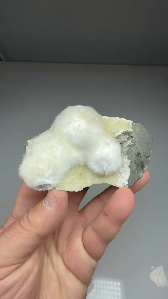 Okenite - image 2