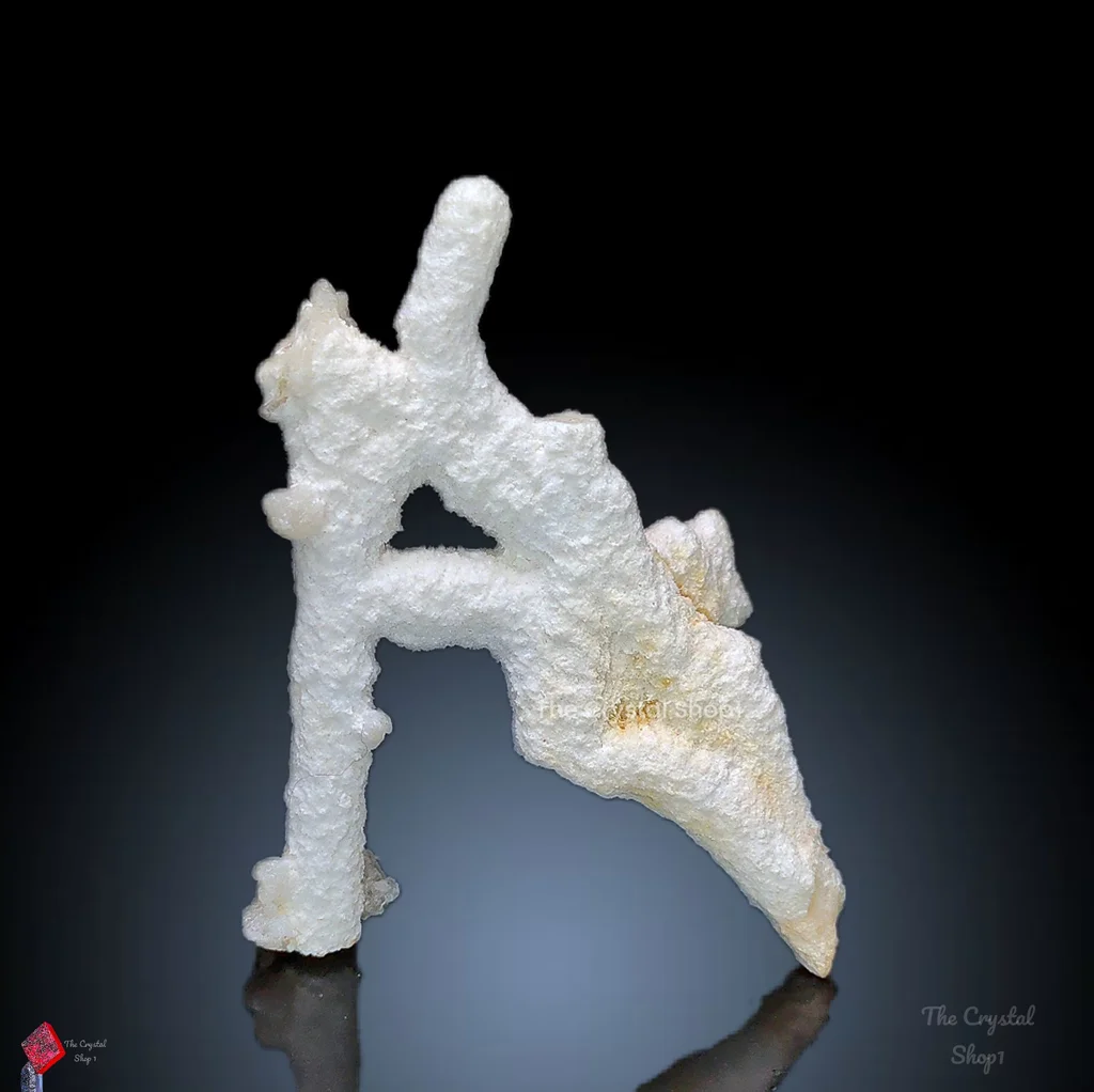 Okenite from Aurangabad Division, Maharashtra, India image