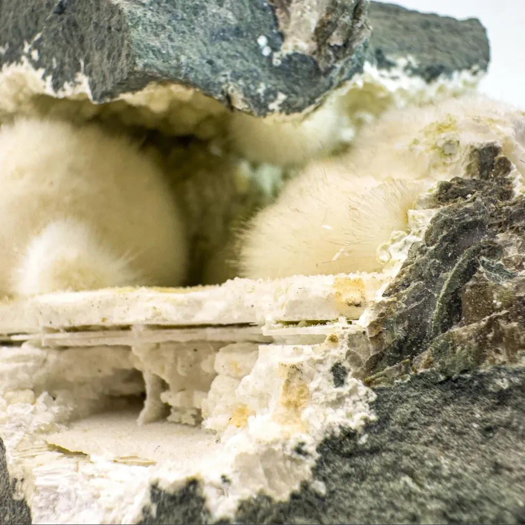 Okenite from India, Maharashtra, Pune Division, Pune District - image 4