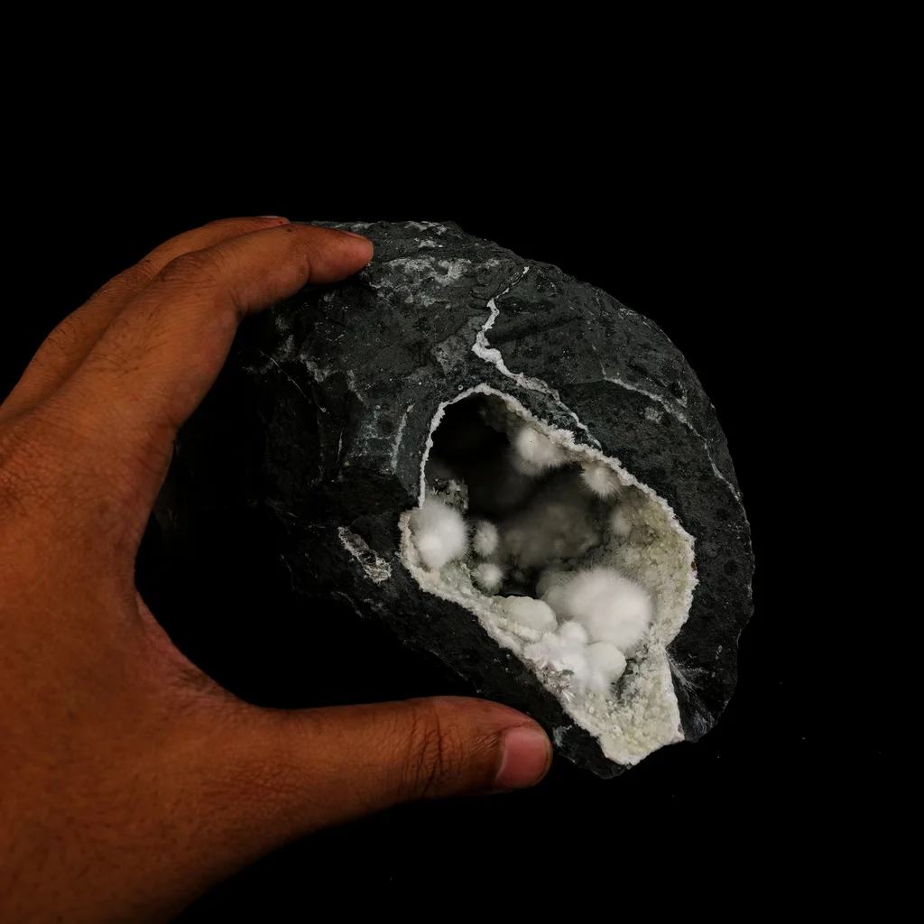 Okenite from Mumbai City District, Maharashtra, India - image 5