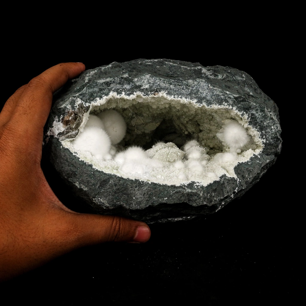 Okenite from Mumbai City District, Maharashtra, India - image 4