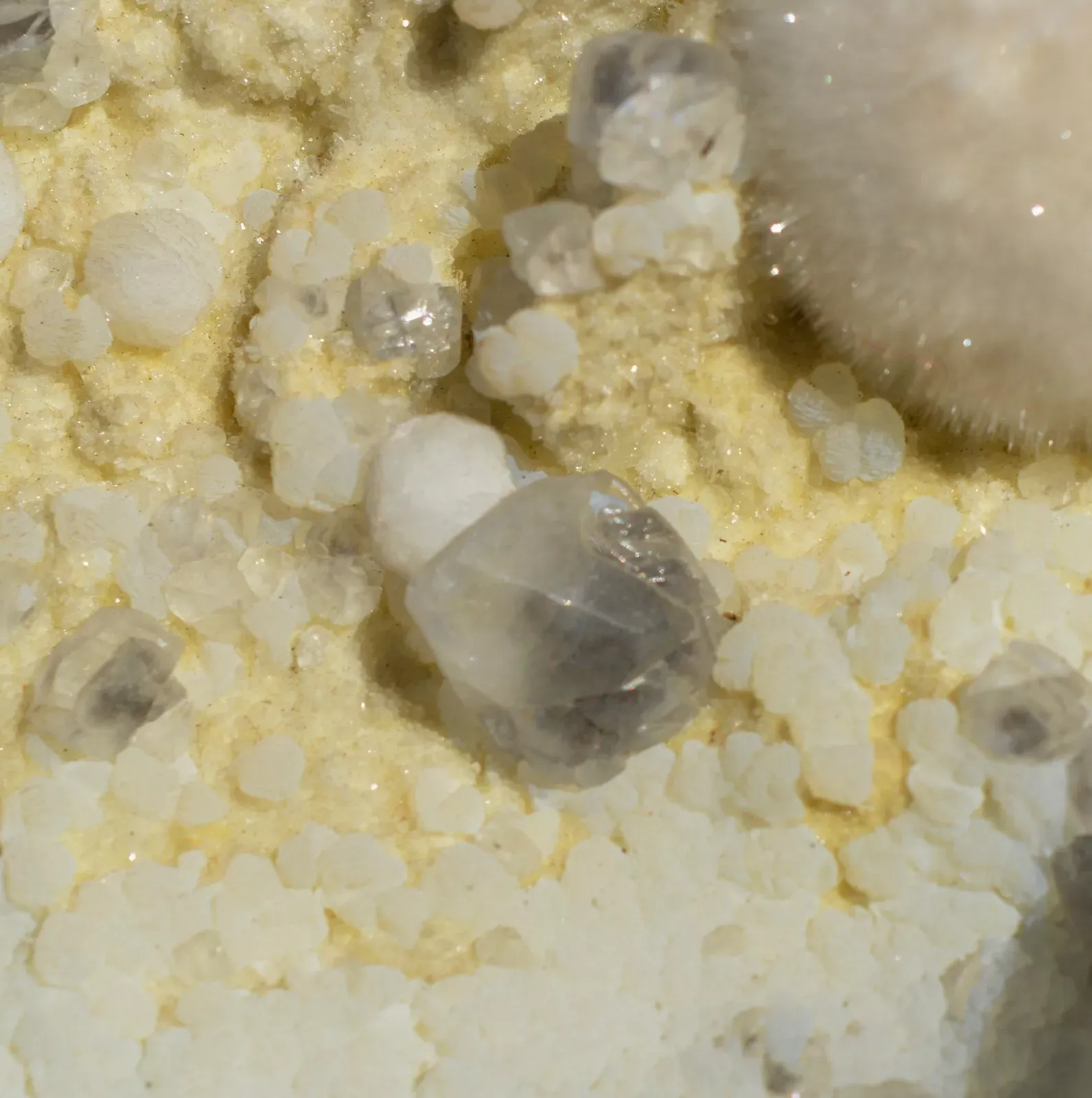 Okenite Prehnite Gyrolite 9340 grams - Malad Quarry Mumbai Maharashtra, India - image 10