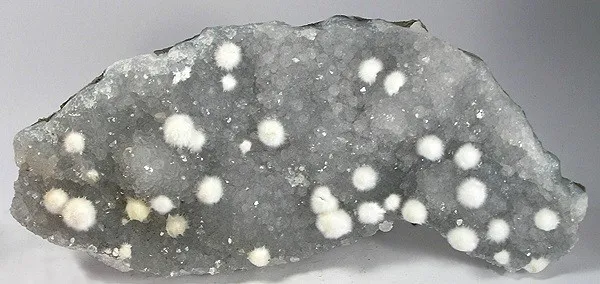 Okenite, Quartz image