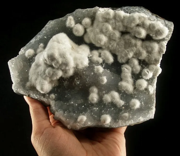 Okenite, Quartz (Var: Chalcedony) - image 1