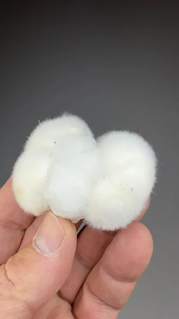 Okenite with Gyrolite - image 2