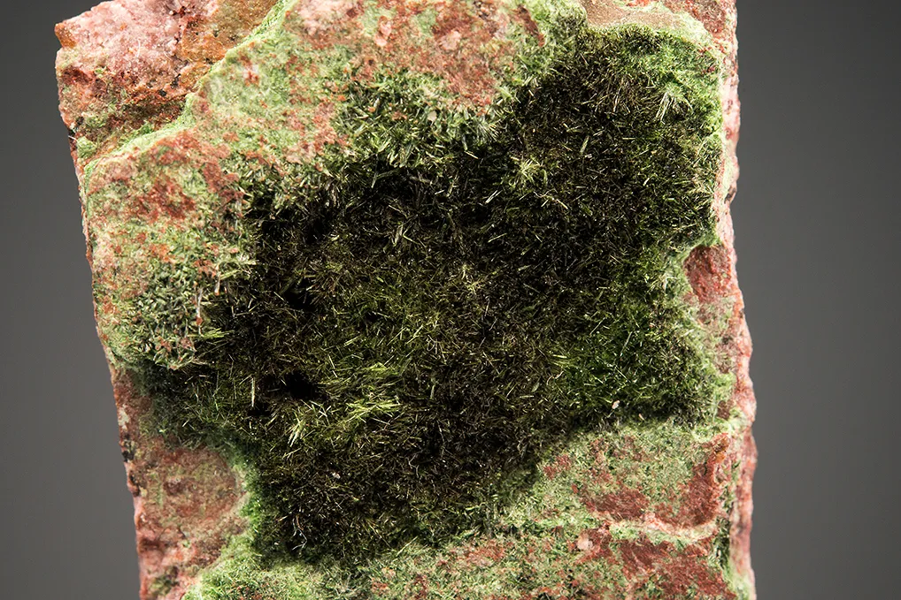 Olivenite - image 2