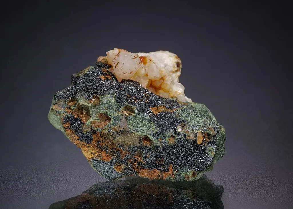 Olivenite image