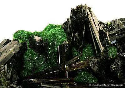 Olivenite on Duftite - image 3
