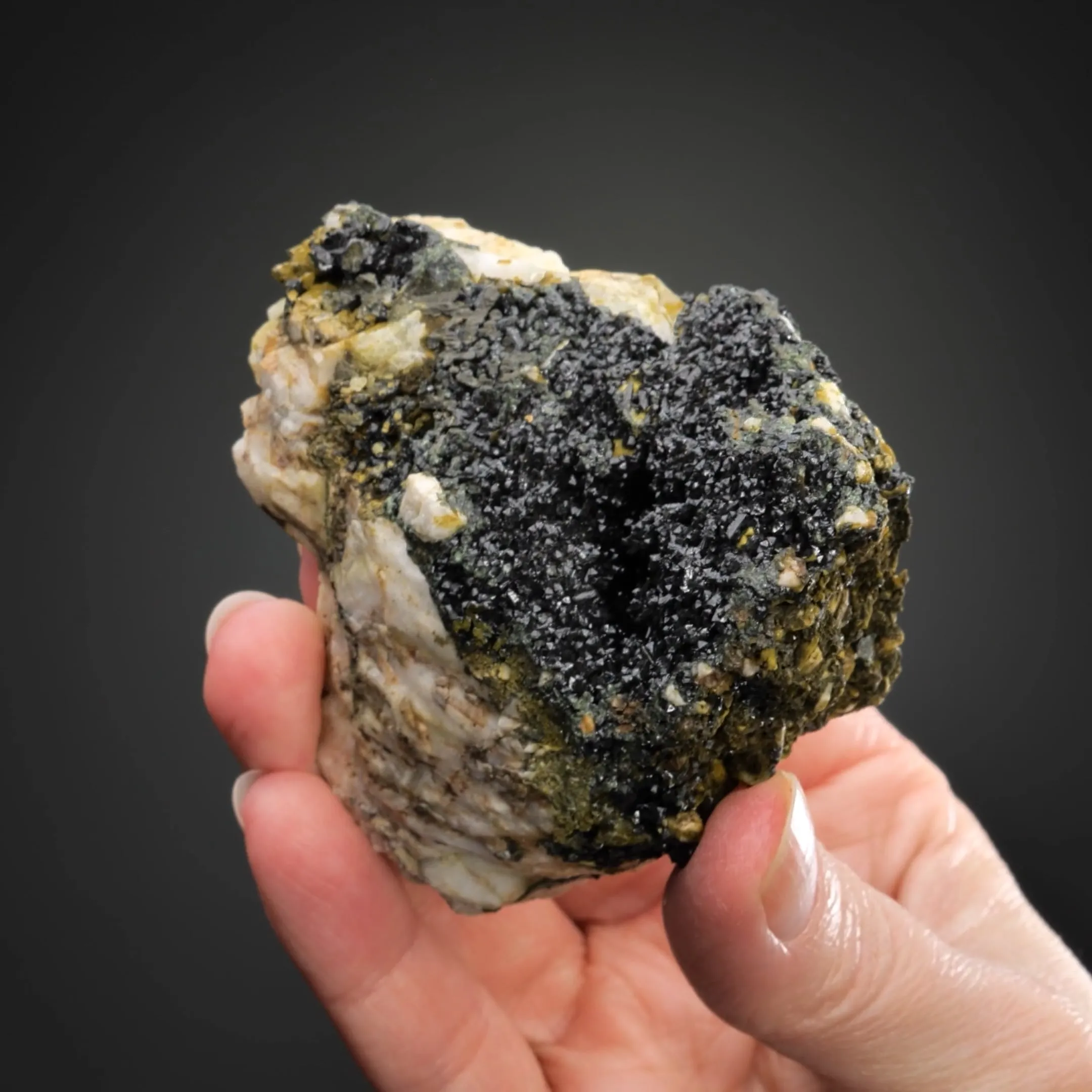 Olivenite on Quartz - image 2