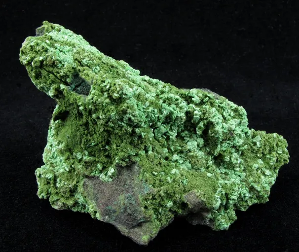 Olivenite (Zn-Rich) and Mottramite on Cuprite - image 2