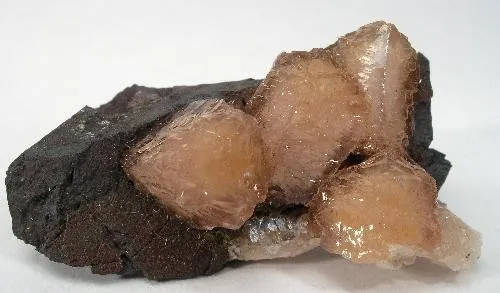 Olmiite image