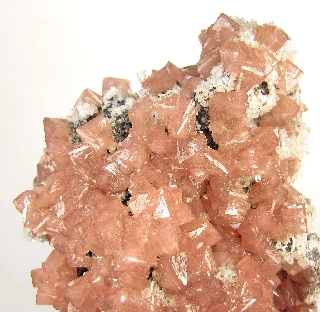 Olmiite - image 4