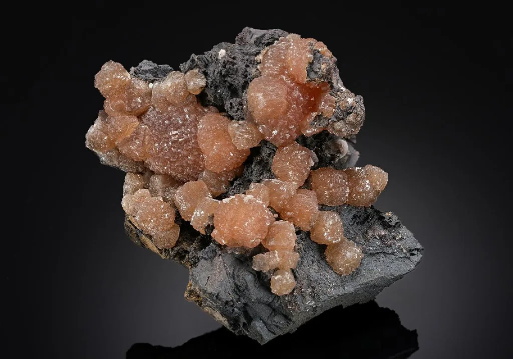Olmiite image