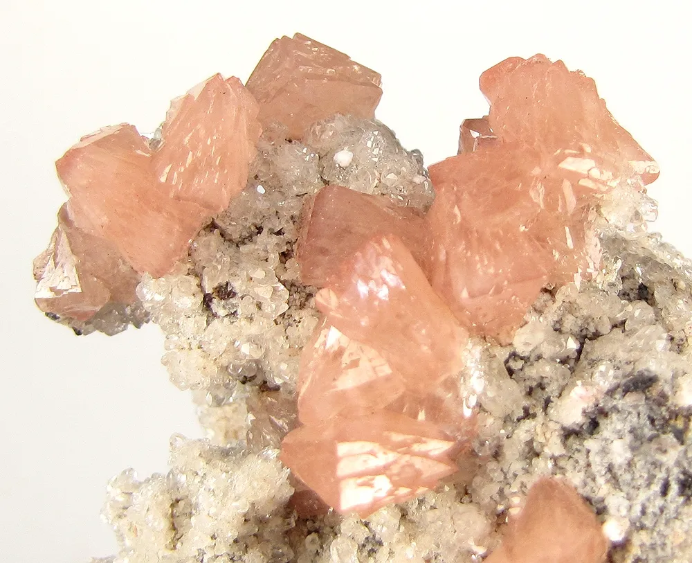 Olmiite - image 4