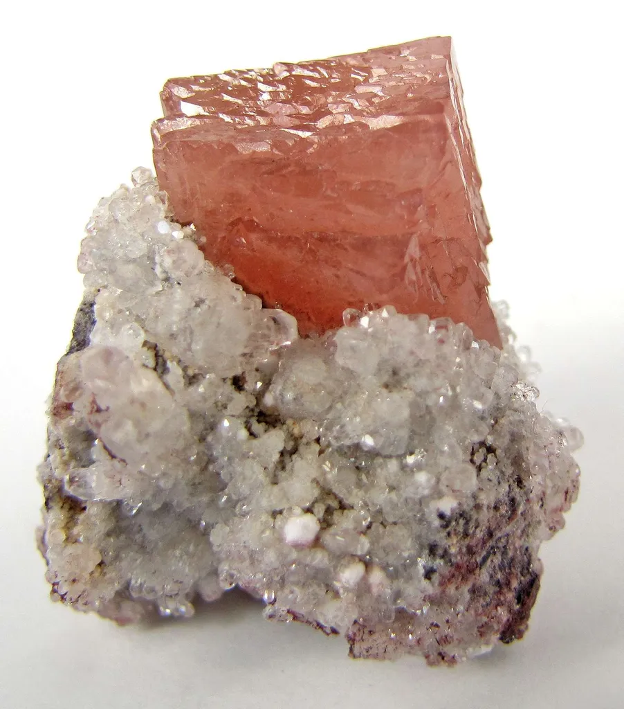 Olmiite image