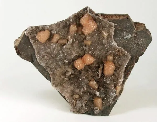 Olmiite, Calcite image