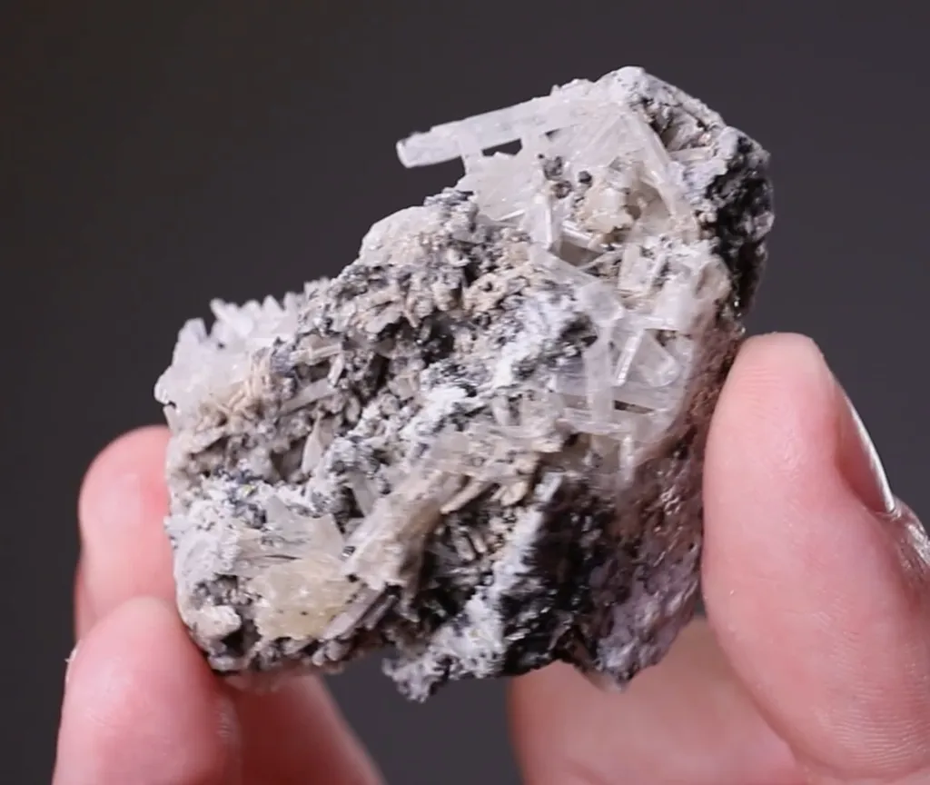 Olshanskyite - image 2