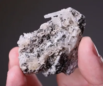 Olshanskyite