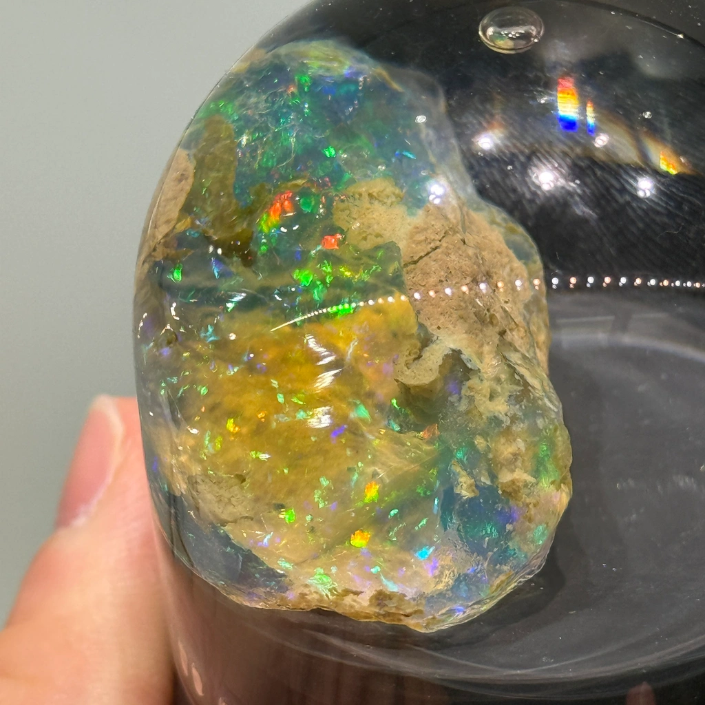 Opal from South Wollo Zone, Amhara Region, Ethiopia - image 4