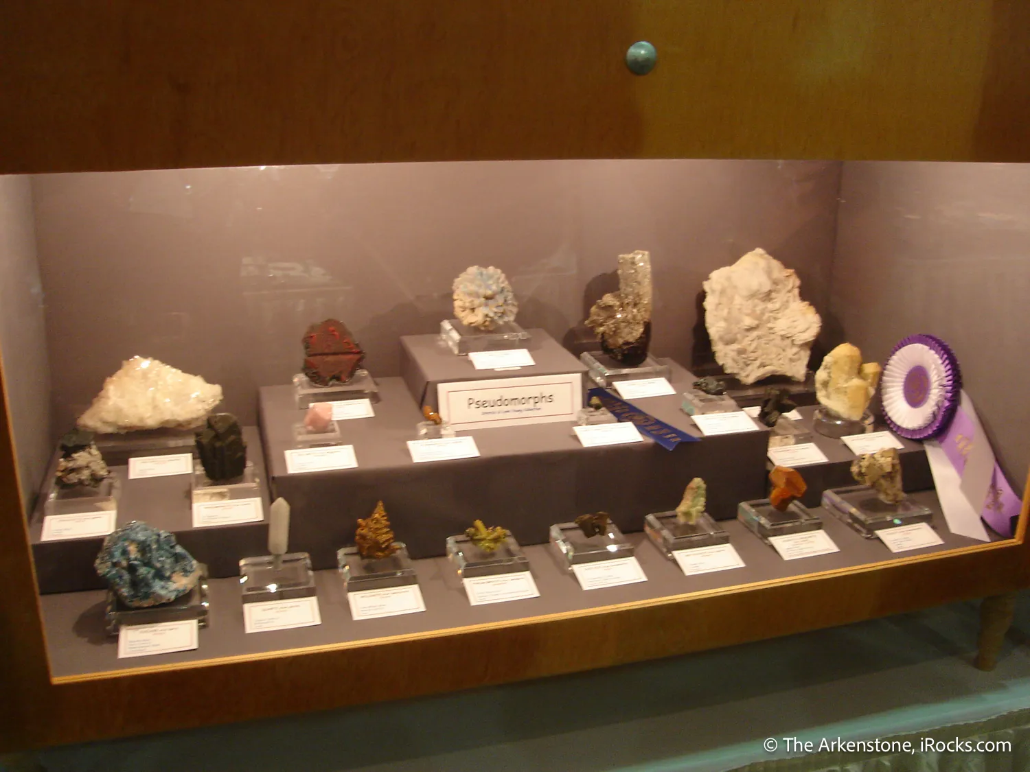 Opal ps. Calcite ps. Ikaite - image 5