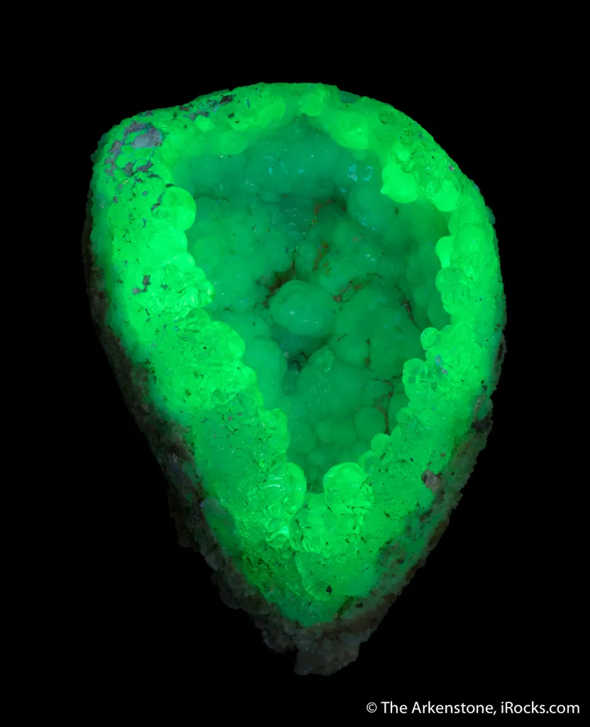 Opal var. Hyalite image