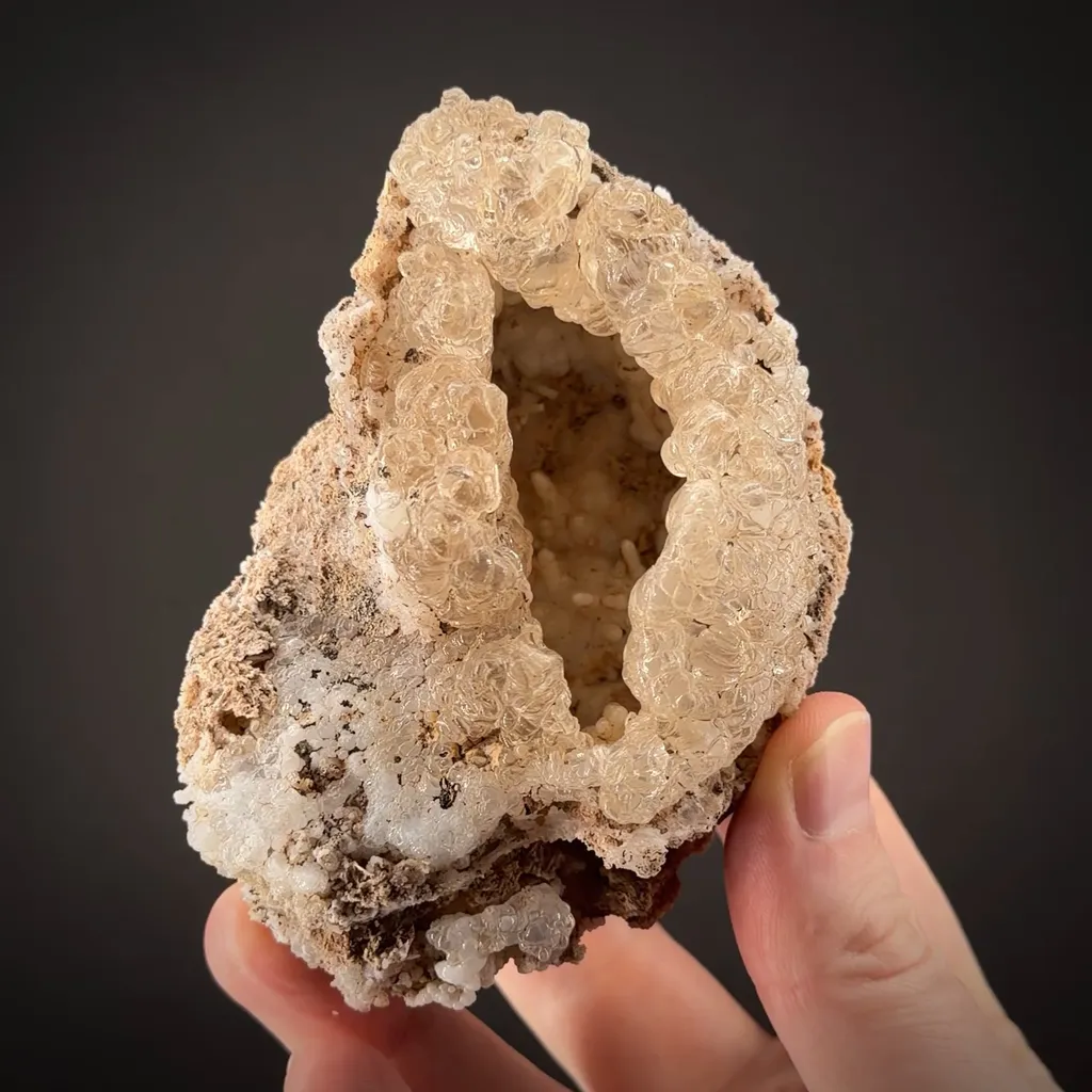 Opal var. Hyalite image