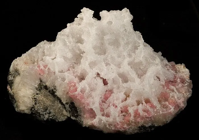 Opal (Var: Opal-An), Rhodochrosite, Quartz - image 1