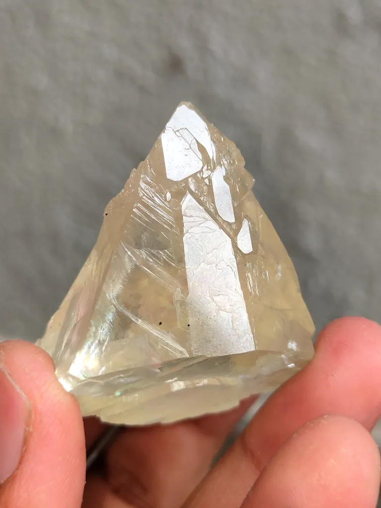 Optical Yellow Calcite with Rare Face - image 4