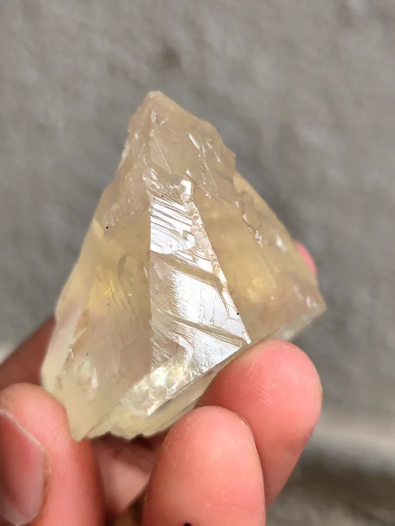 Optical Yellow Calcite with Rare Face - image 8