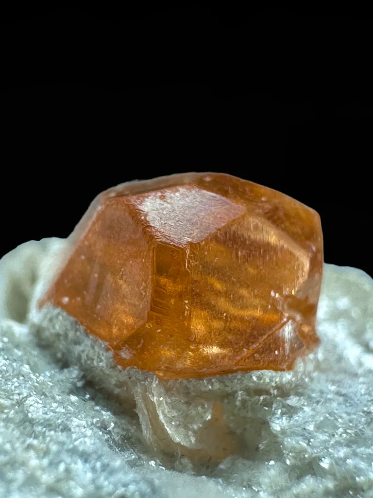 Orange Spessartine from Afghanistan, Kunar, Dara-e-Pech District - image 4