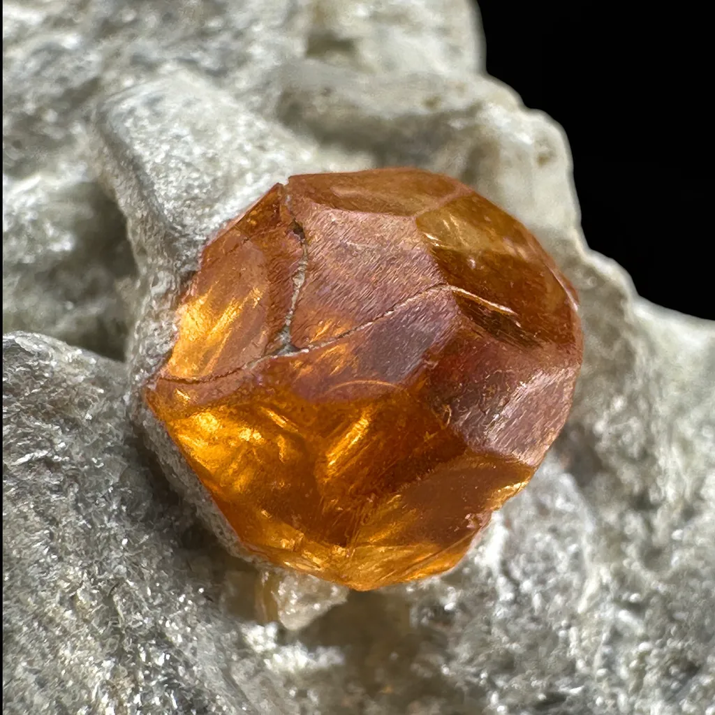 Orange Spessartine from Afghanistan, Kunar, Dara-e-Pech District image