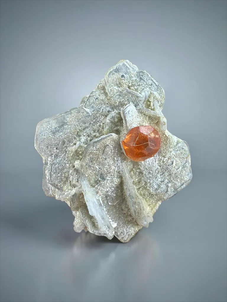 Orange Spessartine from Afghanistan, Kunar, Dara-e-Pech District - image 2
